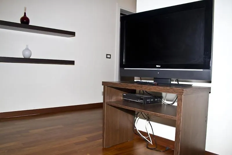 Hotel Queen Spa Accommodation Bukarest